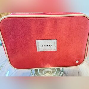 STATE Kid’s Metallic Vibrant Coral Lunch Box